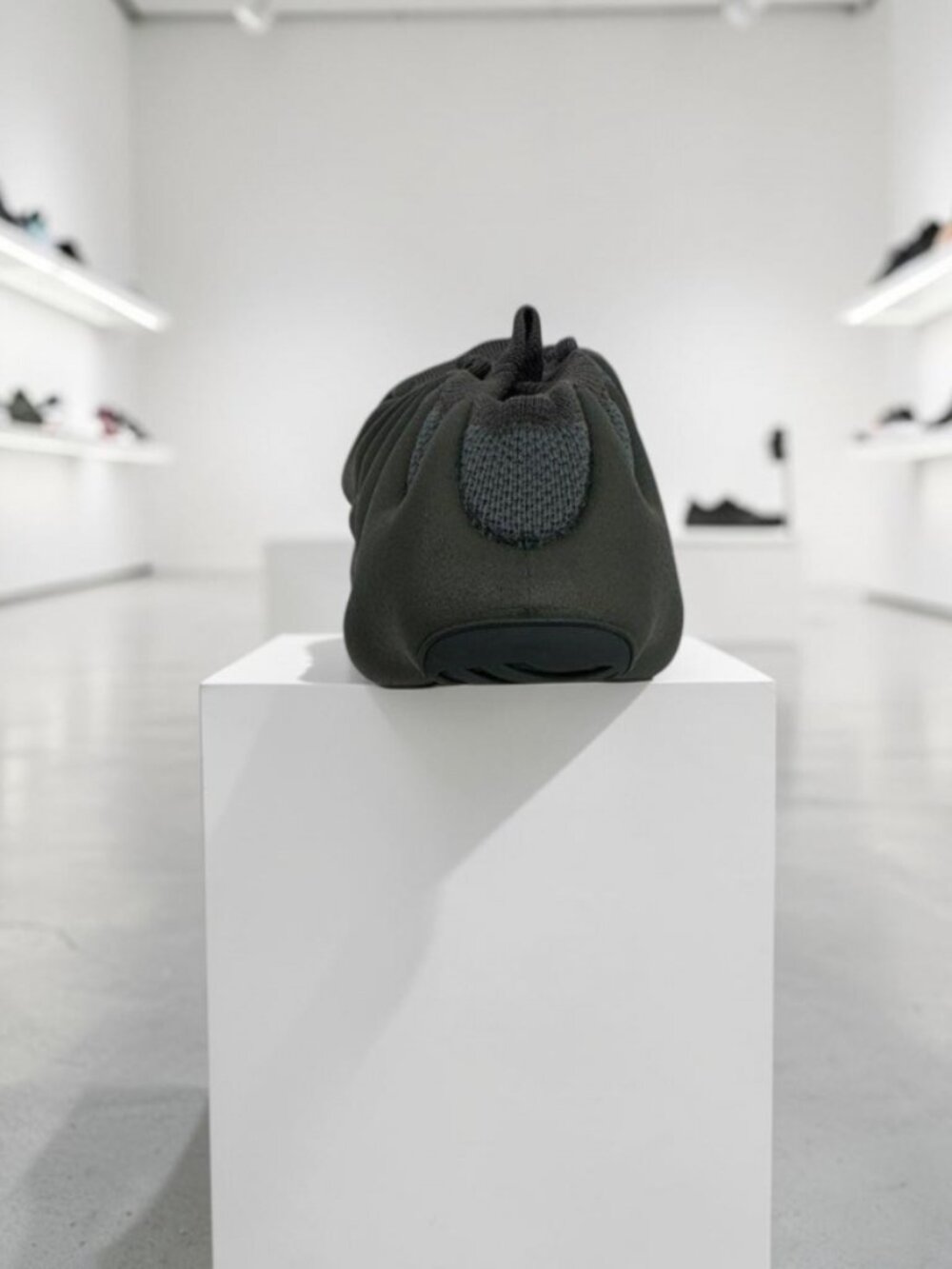 Adidas Yeezy 450 “Stone” – Men’s Size 9 - Picture 8 of 11
